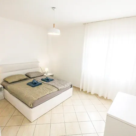 Daire Seaspray 718 Dıraç